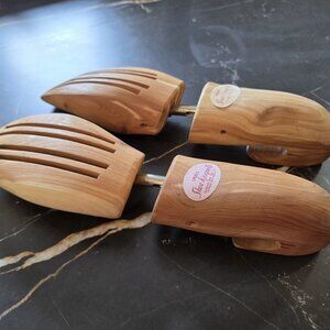 Rochester Shoe Tree Co. Cedar Wood Shoe Keepers - Size Small